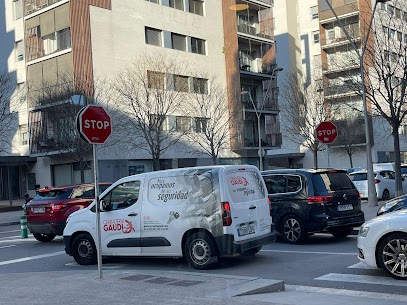 SERVICIO DE URGENCIAS En Cerrajería GAUDÍ te podemos ayudar si tienes cualquier problema con tu cerradura y necesitas solucionarlo lo antes posible.